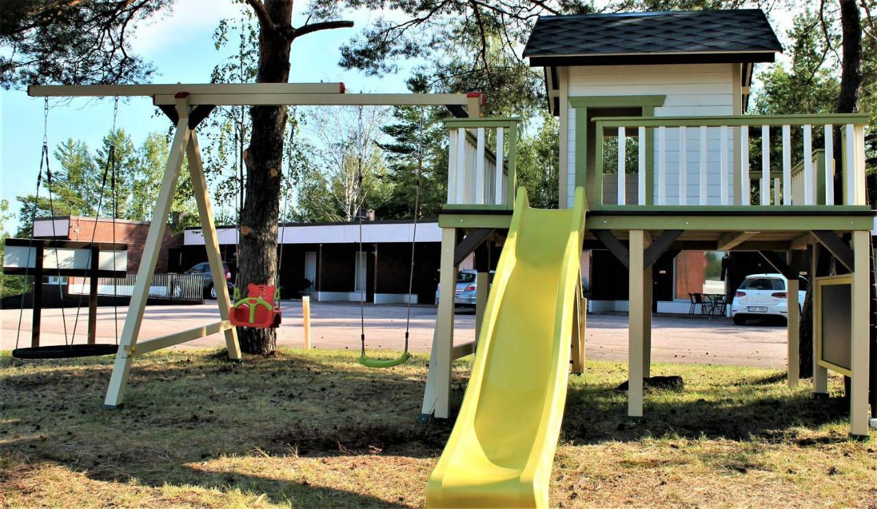 Hotelli Leikari Котка Екстер'єр фото